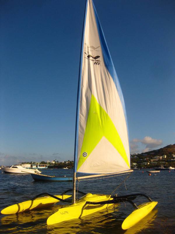 Windrider 16 trimaran Annonce Sports et activités nautiques Cul de