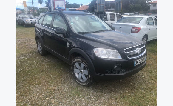 chevrolet captiva 2010 2. 0 vcdi family navi 7pl