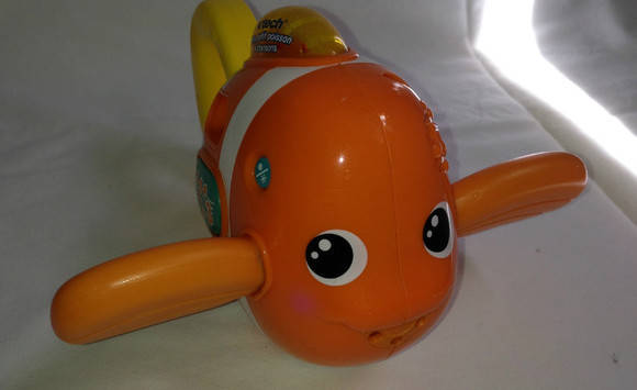 Vtech best sale fish toy