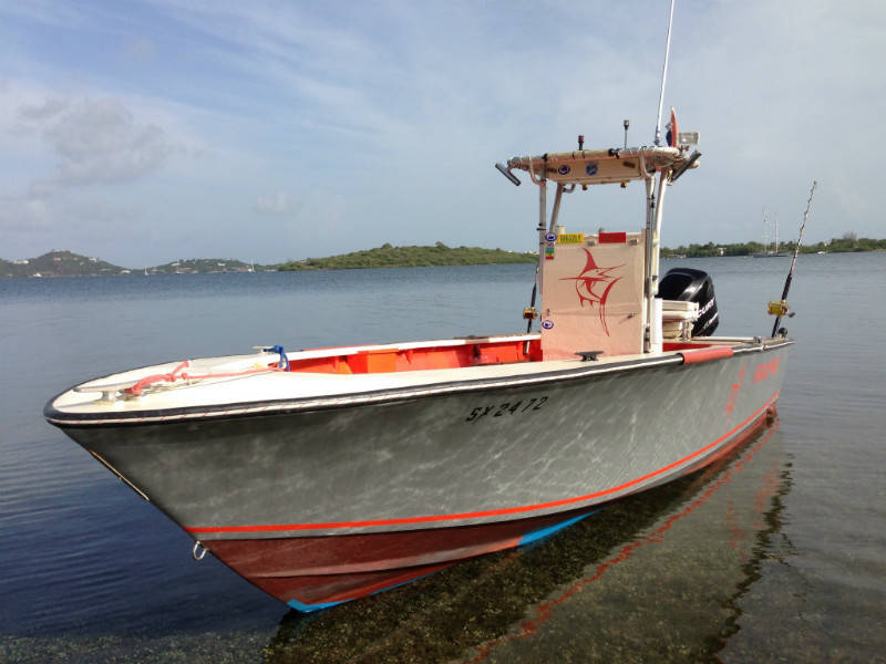 tres belle saintoise de 23 pieds Annonce Bateaux à moteur SaintMartin