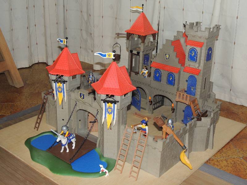 chateau royal playmobil