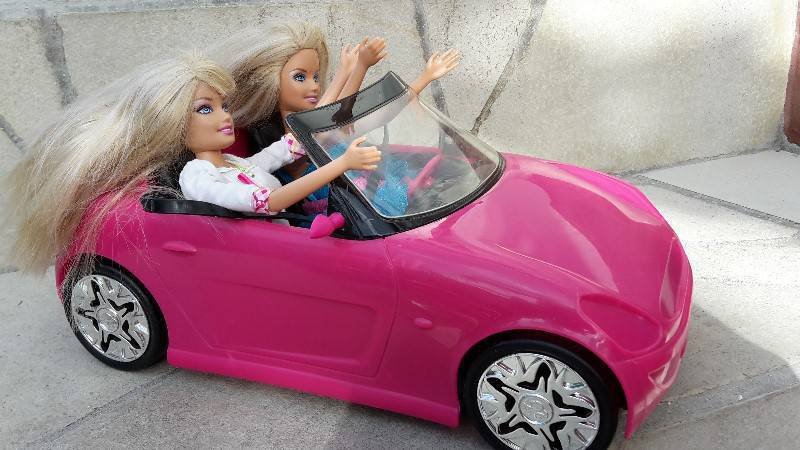 the barbie car