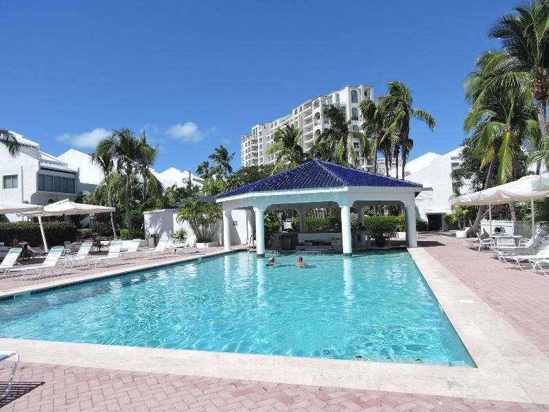 Cupecoy Beach Club The Best Beaches In World Cupecoy Beach Club 2bed For 2 700 Als Apartment Sint