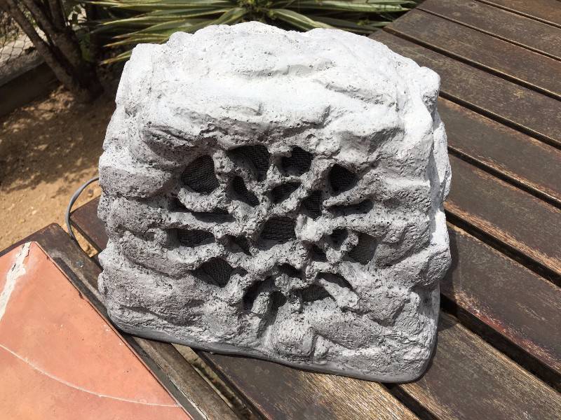 speakercraft rock speakers
