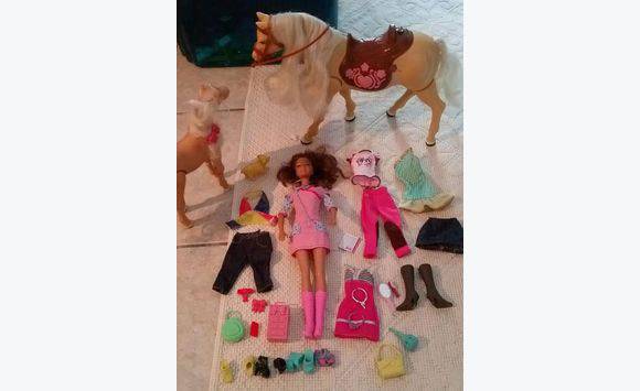 cheval barbie et son poulain