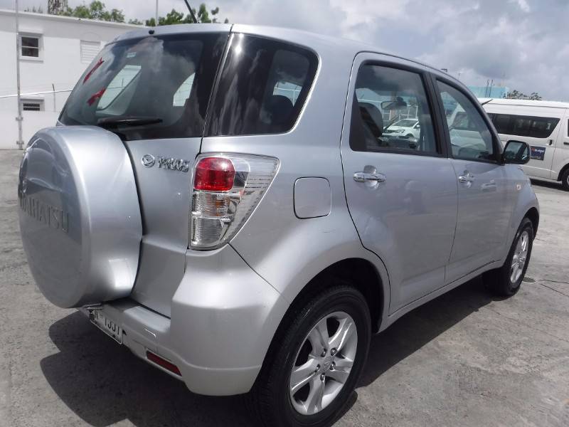Daihatsu Terios Cars Sint Maarten • Cyphoma