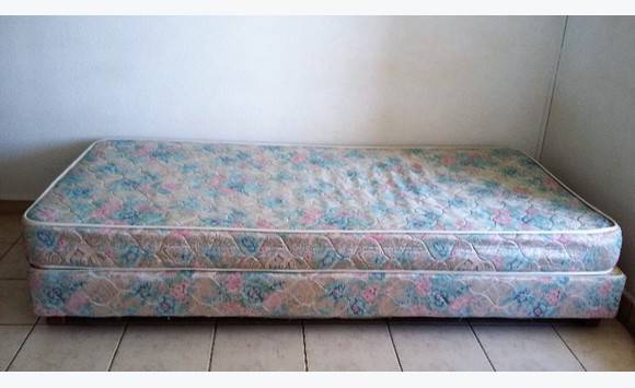 90cm x 200cm mattress