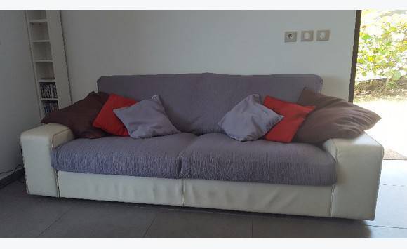 New Condition Leather Sofa Furniture And Decoration Saint Martin