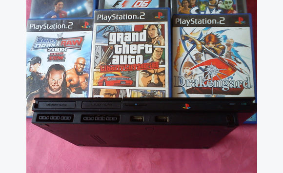 Sony Playstation 2 (PS2) - Jeux vidéo (15) - Dans la boîte