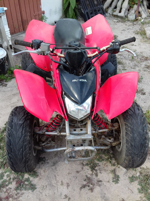 Quad honda trx 250 ex Motos, scooters & quads SaintMartin • Cyphoma