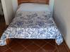 Lijst met foto Mooie dubbel bed, houten frame Sint Maarten #1