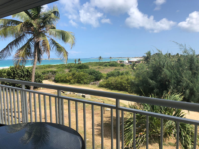 Studio overlooking mount vernon sea Rentals Apartment Saint Martin