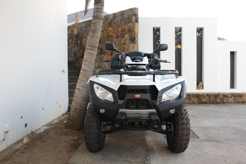 Quad 300cc Motos, scooters & quads Saint Barthélemy • Cyphoma