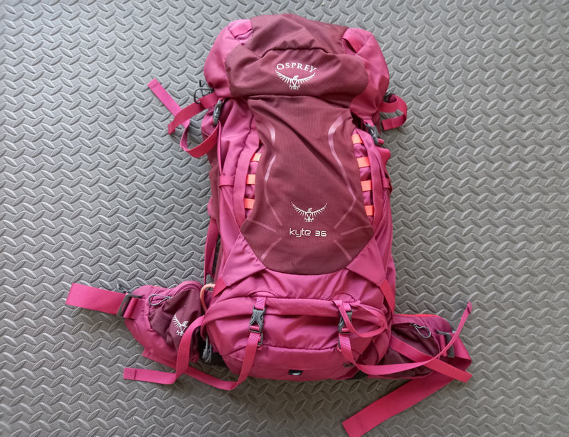 Osprey kyte lima sales 36 purple